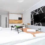 Cracow Wawrzynca By Renters *