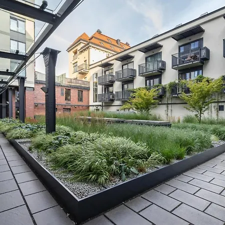 Cracow Wawrzynca By Renters *