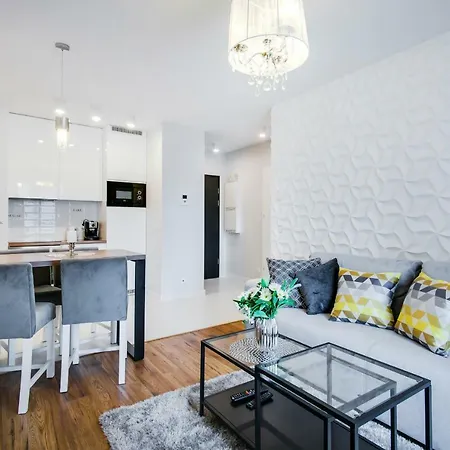 Апартаменты Cracow Wawrzynca By Renters Краков