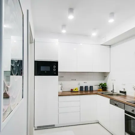 Cracow Wawrzynca By Renters Apartment Krakow