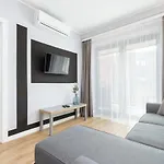 Cracow Wawrzynca By Renters شقة *